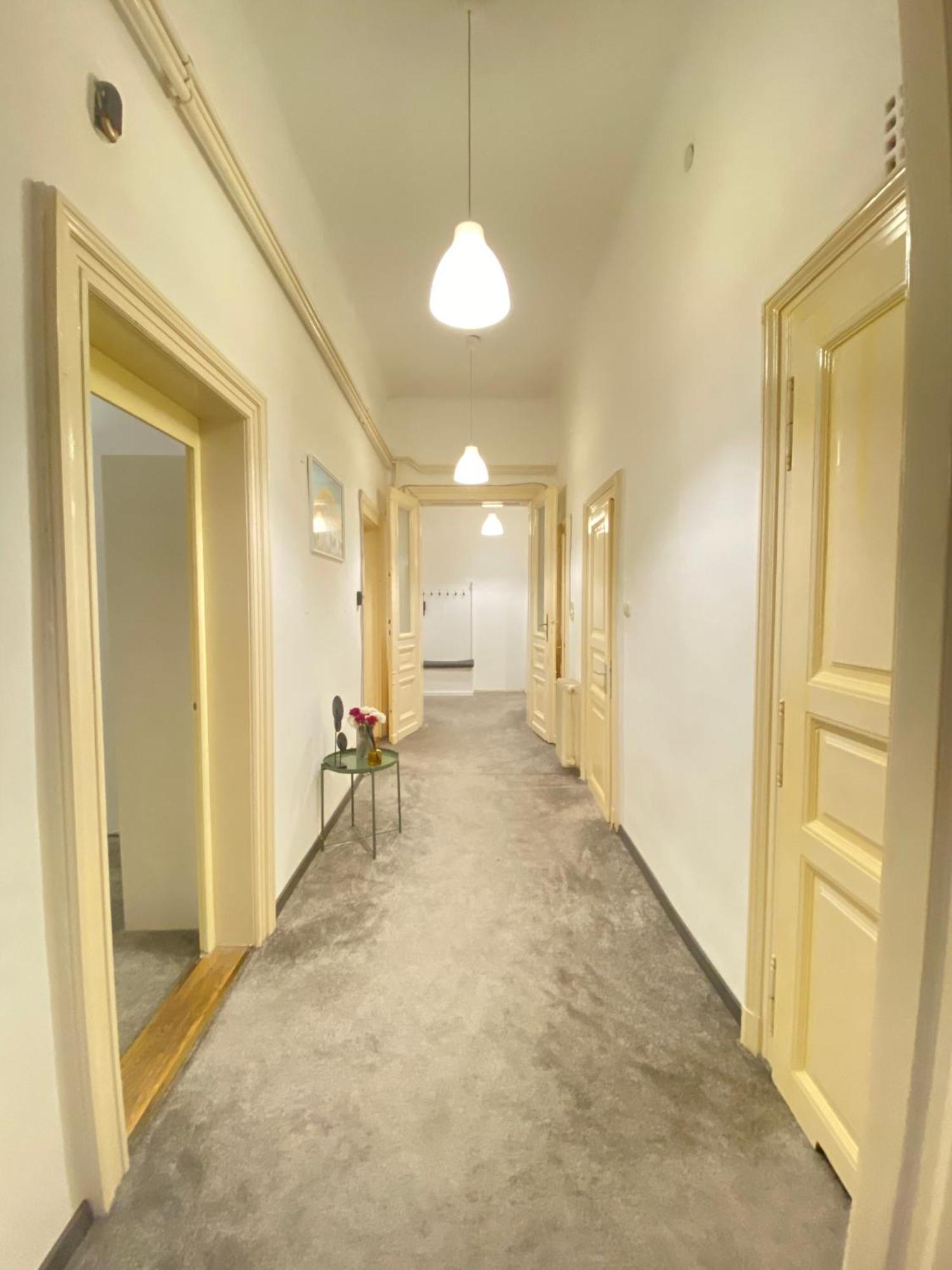 Sziv Apartment - Modern And Comfortable Budapešť Exteriér fotografie